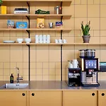 Stayery Hauptbahnhof & Stadthalle בילפלד