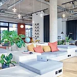 Stayery Hauptbahnhof & Stadthalle 4*