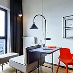 Stayery Hauptbahnhof & Stadthalle 4* בילפלד