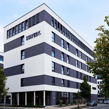 Stayery Hauptbahnhof & Stadthalle
