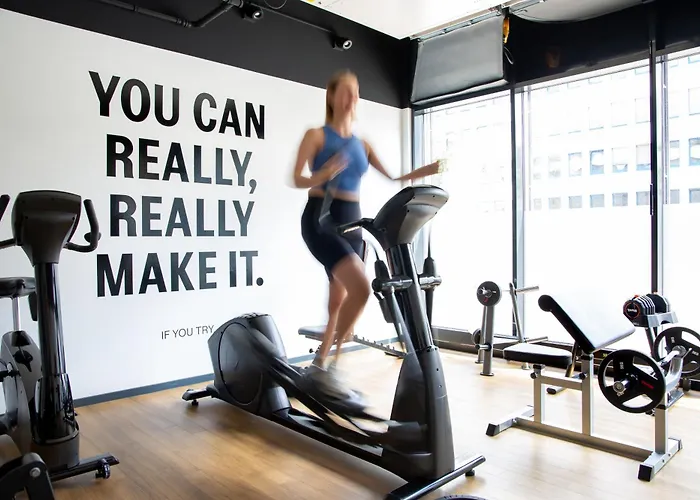 Hotel Stayery Hauptbahnhof 4*