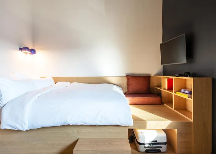 Hotel Stayery Hauptbahnhof 4*