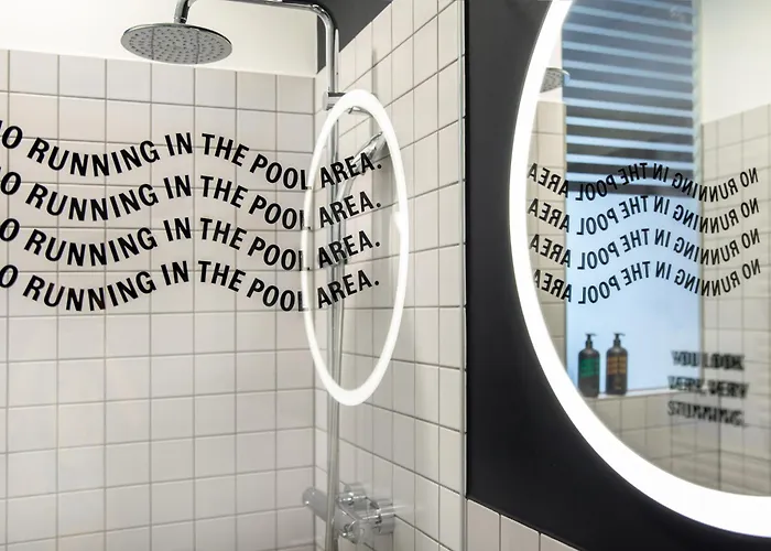 Stayery Hauptbahnhof 4*